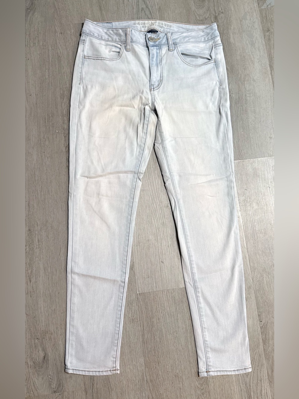 •AMERICAN EAGLE• JEGGING JEANS